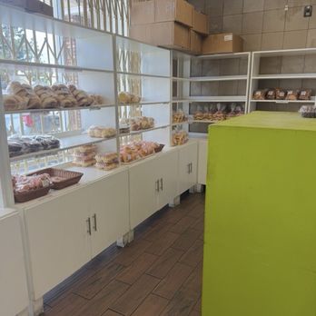 Pampanga's Bakery Artesia - Bakeries Near Me - Artesia, California