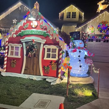 CANDY CANE LANE - Updated December 2025 - 187 Photos & 50 Reviews