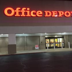Office Depot - 3/22/16. Tuesday night. Exterior.