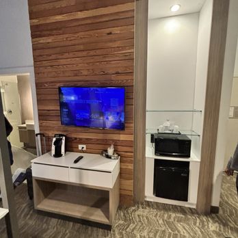 SpringHill Suites by Marriott Montgomery Downtown - Microwave and mini fridge - Hotels Near Me - Montgomery, Alabama SpringHill Suites by Marriott Montgomery Downtown - Microwave and mini fridge - Hotels Near Me - Montgomery, Alabama