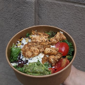 Luisa's Burritos & Bowls - Luisa's roasted chicken bowl - Tex-Mex Near Me - Toronto, Ontario Luisa's Burritos & Bowls - Luisa's roasted chicken bowl - Tex-Mex Near Me - Toronto, Ontario
