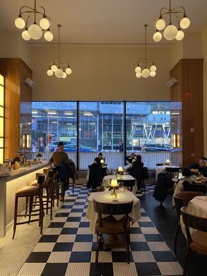 Paris Bar by null