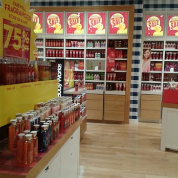 Bath & Body Works - Cosmetics & Beauty Supply Near Me - Vernon Hills, Illinois Bath & Body Works - Cosmetics & Beauty Supply Near Me - Vernon Hills, Illinois