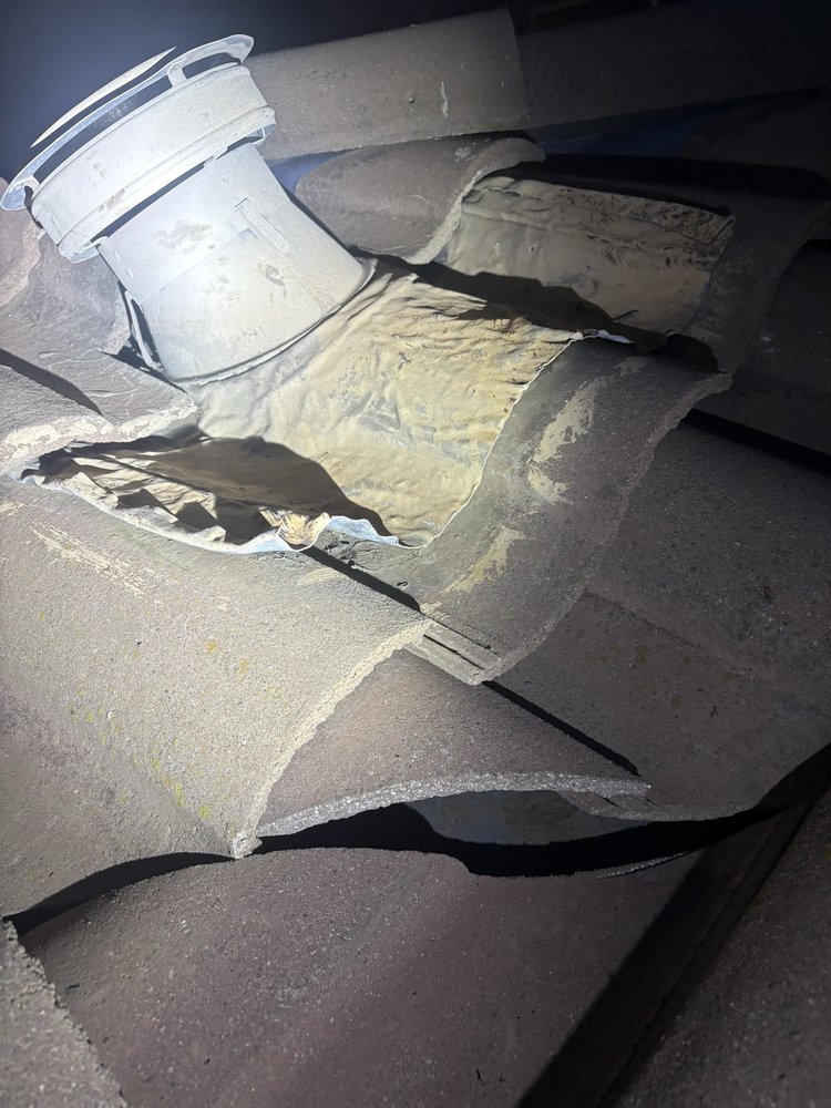 Slide of Tim Jones Roofing