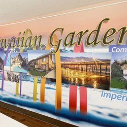 IP Wallpapering & Flooring
