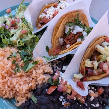 Tacotarian Henderson - Chorizo, barbacoa, al pastor taco platter with rice, beans, salad - Vegan Near Me - Henderson, Nevada