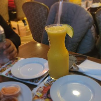 Noches de Colombia - Passion fruit lemonade - Colombian Near Me - Elizabeth, New Jersey