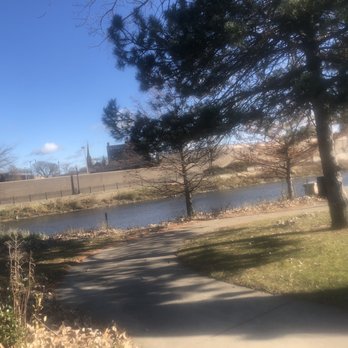 Walton Island Park - Park - Parks Near Me - Elgin, Illinois