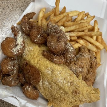 Hook Fish And Chicken - Combo shrimp with cat fish and really big size chicken tinder,is the best tasting and can serve tow people! - Seafood Near Me - Houston, Texas