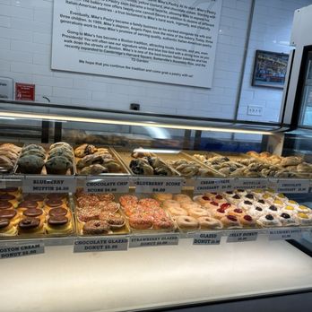 Mike's Pastry - Bakeries Near Me - Boston, Massachusetts Mike's Pastry - Bakeries Near Me - Boston, Massachusetts