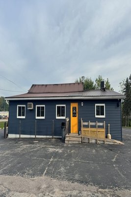 Sunset Tavern by null