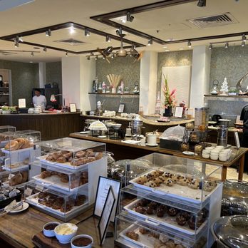 Orchids - Buffet - Breakfast & Brunch Near Me - Honolulu, Hawaii Orchids - Buffet - Breakfast & Brunch Near Me - Honolulu, Hawaii