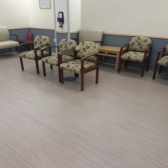 Queen's Heart Physician Practice - Waiting area - Cardiologists Near Me - Honolulu, Hawaii Queen's Heart Physician Practice - Waiting area - Cardiologists Near Me - Honolulu, Hawaii