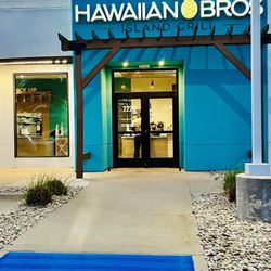 Hawaiian Bros Island Grill - Entrance