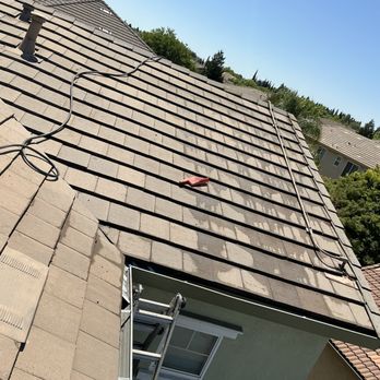 Aqua Spray - After the removing moss - Solar Panel Cleaning Near Me Aqua Spray - After the removing moss - Solar Panel Cleaning Near Me