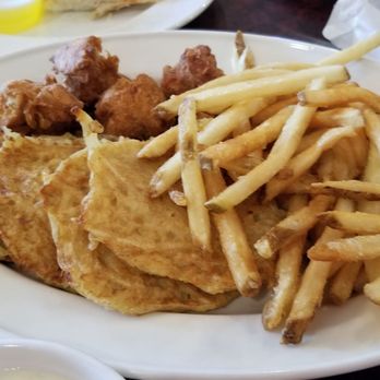 Evergreen Golf Club - Evergreen Golf Club plate of sides. Corn Fritters, Potato Pancakes, French Fries. - Golf Near Me - Elkhorn, Wisconsin