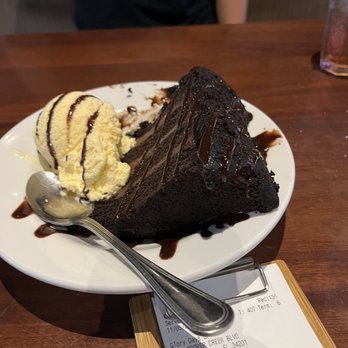 Glory Days Grill - Chocolate cake and ice cream, delicious! - Sports Bars Near Me - Sarasota, Florida
