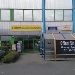 E center van Dungen - Eingang EDEKA Kolbermoor