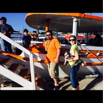 St. Nicholas Boat Line - Boarding on the sponge docks. - Tours Near Me - Tarpon Springs, Florida