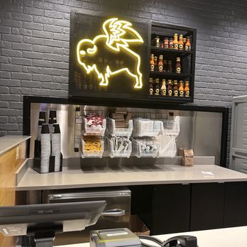 Buffalo Wild Wings - Sports Bars Near Me - Shawnee, Oklahoma