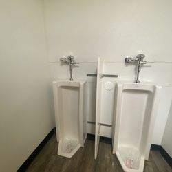 Waconia Saloon - Men's Bathroom