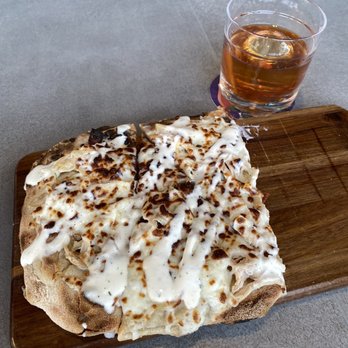 Home Run Dugout - Chicken Bacon Ranch flatbread - American Near Me - Katy, Texas Home Run Dugout - Chicken Bacon Ranch flatbread - American Near Me - Katy, Texas