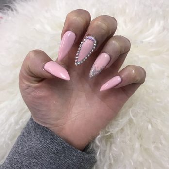 Summit Nail Bar - Maggie $85 - Nail Salons Near Me - Los Angeles, California Summit Nail Bar - Maggie $85 - Nail Salons Near Me - Los Angeles, California