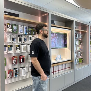 Verizon Authorized Retailer, TCC - This is Matt!! None other than the best!! - Mobile Phones Near Me - Dayton, Ohio Verizon Authorized Retailer, TCC - This is Matt!! None other than the best!! - Mobile Phones Near Me - Dayton, Ohio
