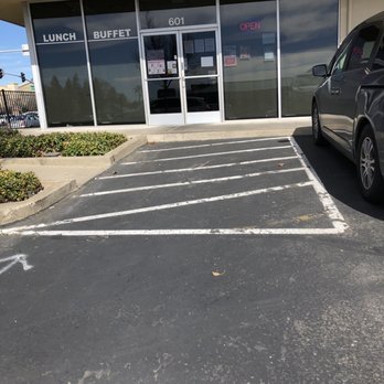 Ruchi Indian Cuisine - Entrance. (By the way, they are not currently offering a lunch buffet.) - Indian Near Me - Folsom, California