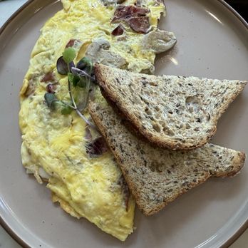 Cafe Canary - Coffee & Tea Near Me - Brooklyn, New York