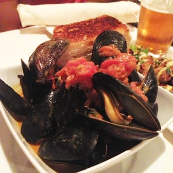 Home - Steamed muscles in a coconut curry sauce - Sandwiches Near Me - Branford, Connecticut Home - Steamed muscles in a coconut curry sauce - Sandwiches Near Me - Branford, Connecticut