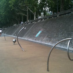 Aire de jeux Pont de l'Université - Parcours Santé - Aire de "jeux" ??
