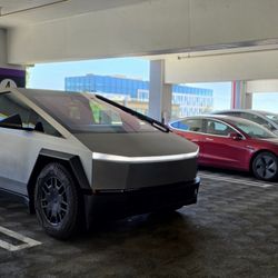 Tesla Destination Charger - that front wiper and windshield
