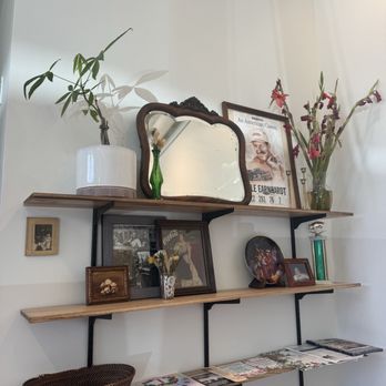 Janet's Café & Bakery - Decor - Bakeries Near Me - Richmond, Virginia Janet's Café & Bakery - Decor - Bakeries Near Me - Richmond, Virginia