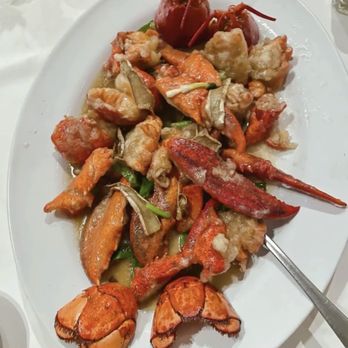 Canton House - Lobsters with ginger scallion - Dim Sum Near Me - Chamblee, Georgia