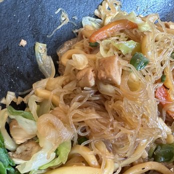 Max's Restaurant - Glendale - Pancit Miki Bihon - Filipino Near Me - Glendale, California Max's Restaurant - Glendale - Pancit Miki Bihon - Filipino Near Me - Glendale, California