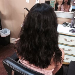 After my cut, my hair's laying much flatter because Corbie cut according to my wave pattern. After my cut, my hair's laying much flatter because Corbie cut according to my wave pattern.