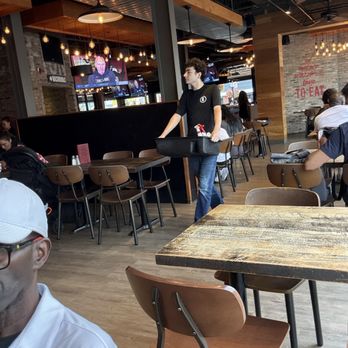 Kelsey's - American Near Me - Niagara Falls, Ontario Kelsey's - American Near Me - Niagara Falls, Ontario