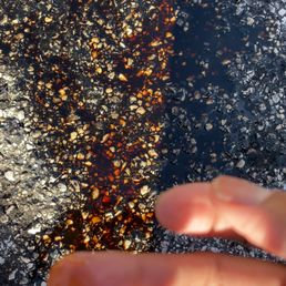 All the oil has leaked out of my car 18 days after a routine oil change at jiffy lube #288