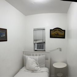 Bikini Hostel - This is a private room with shared bath. I had to walk through a room of men and I am female.