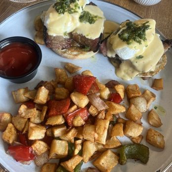Pradera Brunch - Sour Cream - Breakfast & Brunch Near Me - Baldwin Park, California Pradera Brunch - Sour Cream - Breakfast & Brunch Near Me - Baldwin Park, California