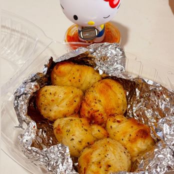 Good Vibes Pizza - GARLIC KNOTS 6 PCS - Pizza Near Me - Torrance, California Good Vibes Pizza - GARLIC KNOTS 6 PCS - Pizza Near Me - Torrance, California