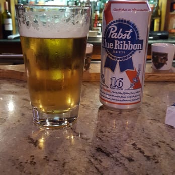 Hennessey's Tavern - Pubs Near Me - Dana Point, California