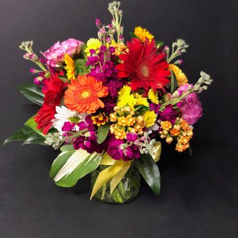 Full Vase - Gorgeous arrangement from Full Vase! - Florists Near Me Full Vase - Gorgeous arrangement from Full Vase! - Florists Near Me