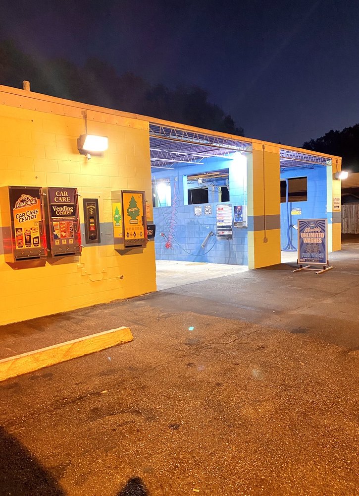 SALTY DOG CAR WASH Updated October 2024 629 E New York Ave, DeLand