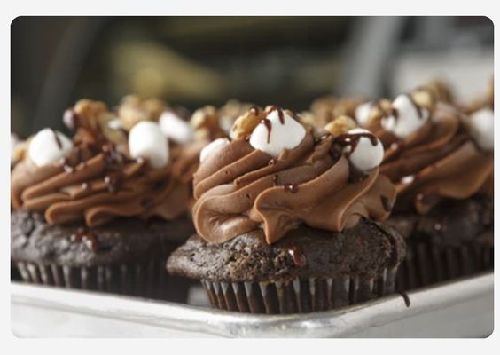 Order ONLINE or Uber Eats - Call for more info! 

Uber Eats Link  https://www.order.store/store/ebonys-premium-vegan-bakery/s4SVYvsCQ5yur-pMKIzZ_w