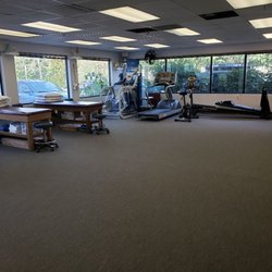 Issaquah Physical Therapy - The gym space at Issaquah Physical Therapy.