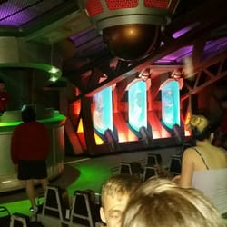 Flight of Fear - The loading platform still has aliens in tubes