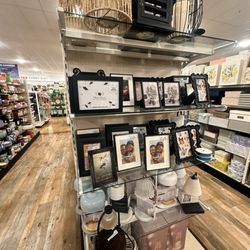 HomeGoods