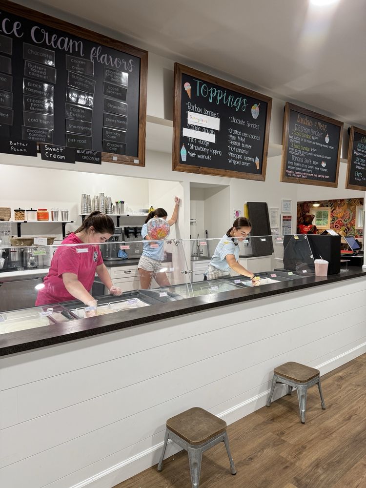 Creamery Connection Logo